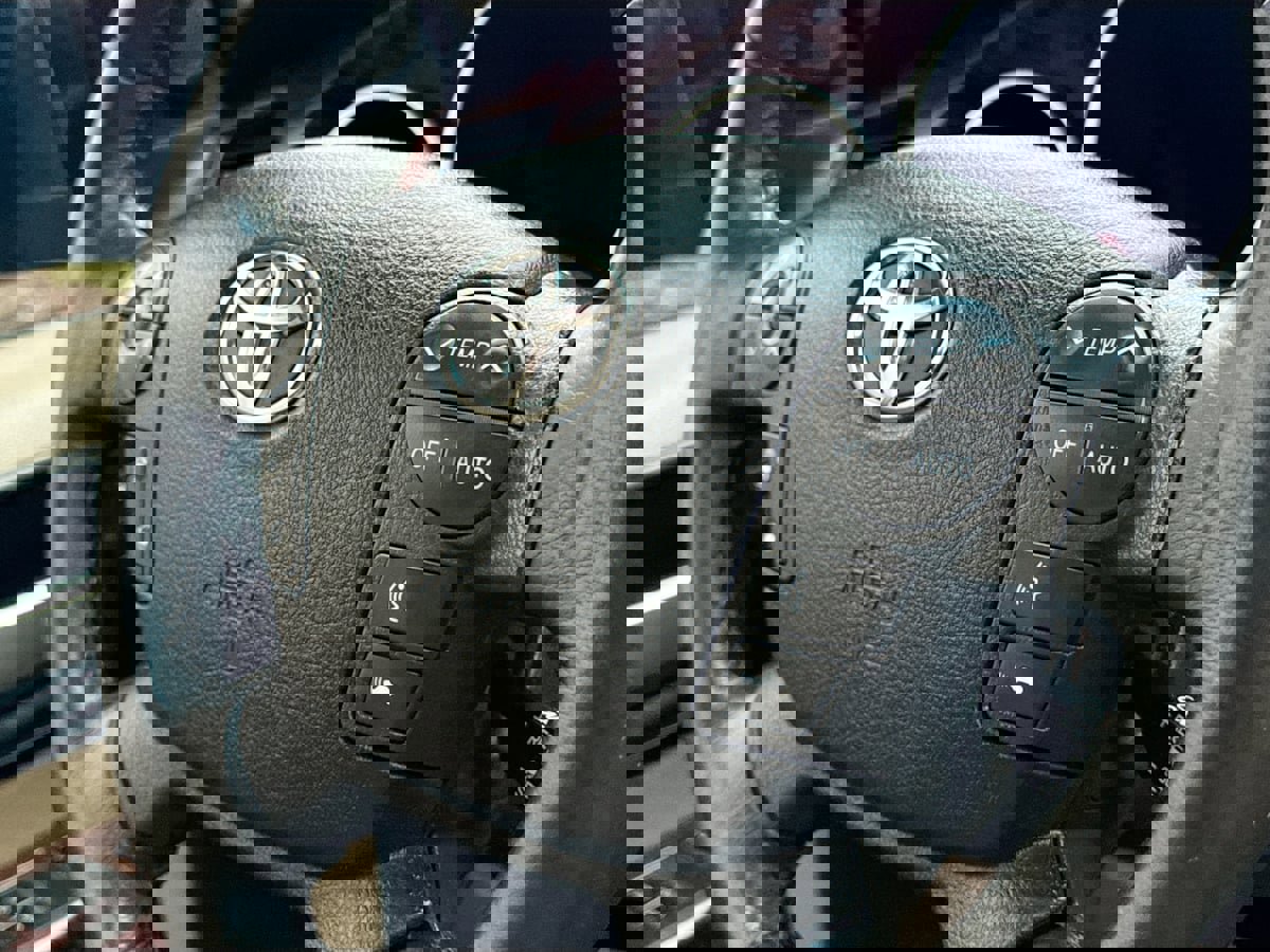 Used 2008 Toyota Sequoia Platinum image 35