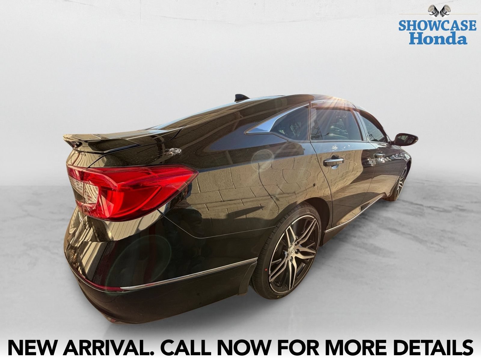 Certified 2022 Honda Accord Touring image 5