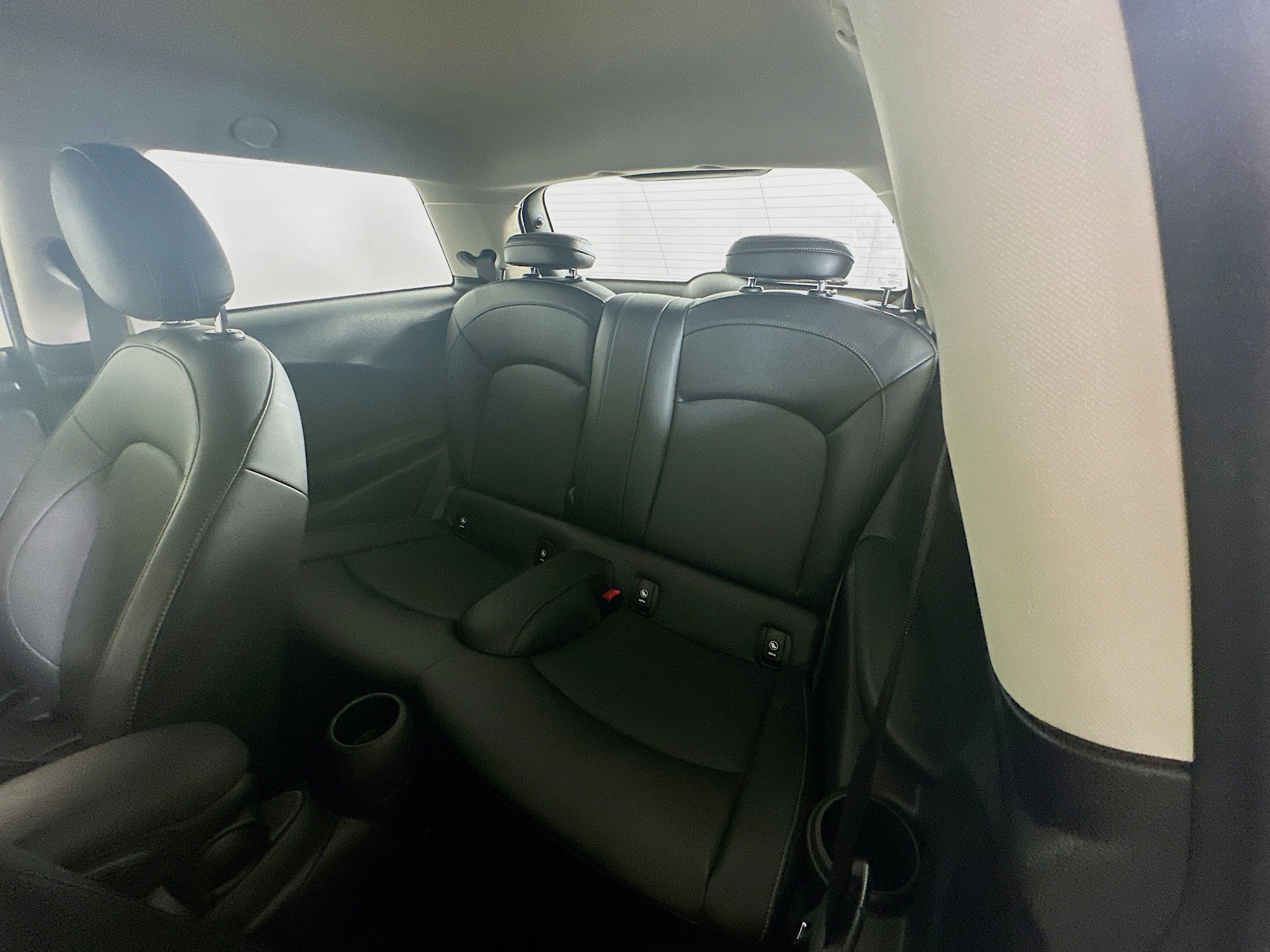 Used 2021 MINI Cooper 2-Door Hardtop w/ Storage Package image 25