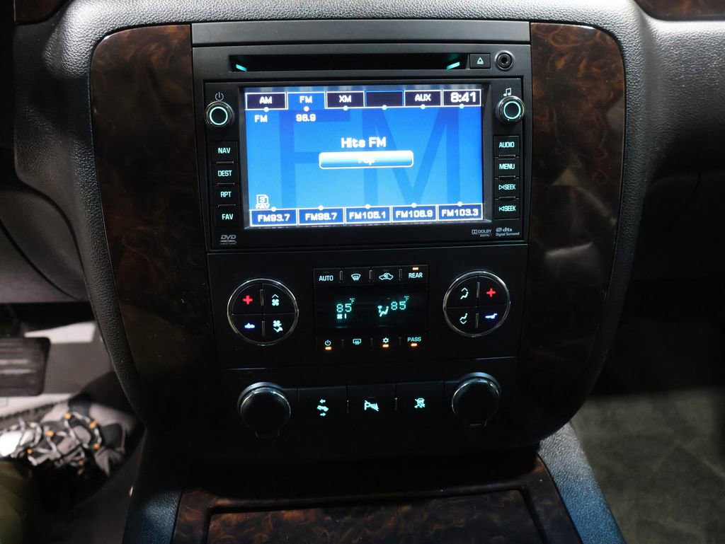 Used 2011 GMC Yukon Denali image 26