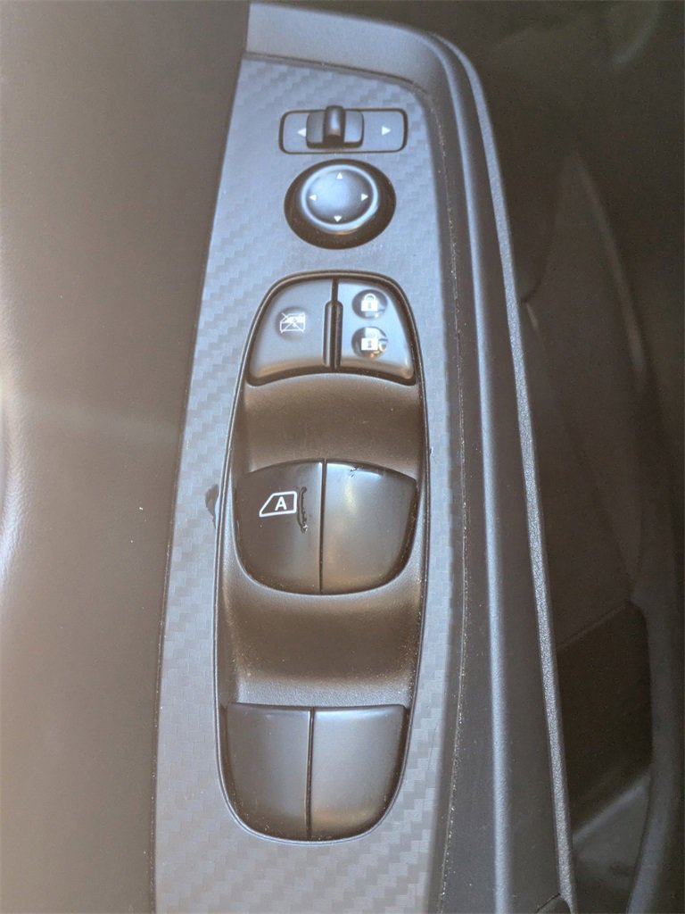 Used 2023 Nissan Sentra SV image 22