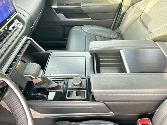 Used 2024 Toyota Sequoia Platinum image 41