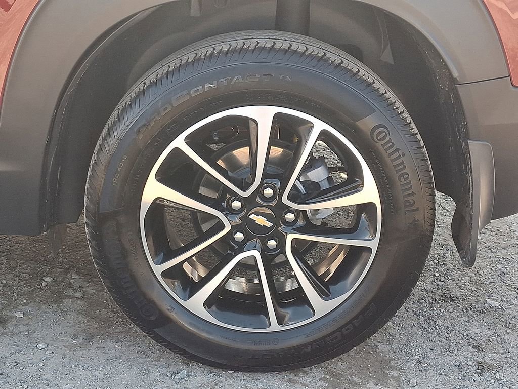 Used 2024 Chevrolet TrailBlazer LT w/ Driver Confidence Package image 33
