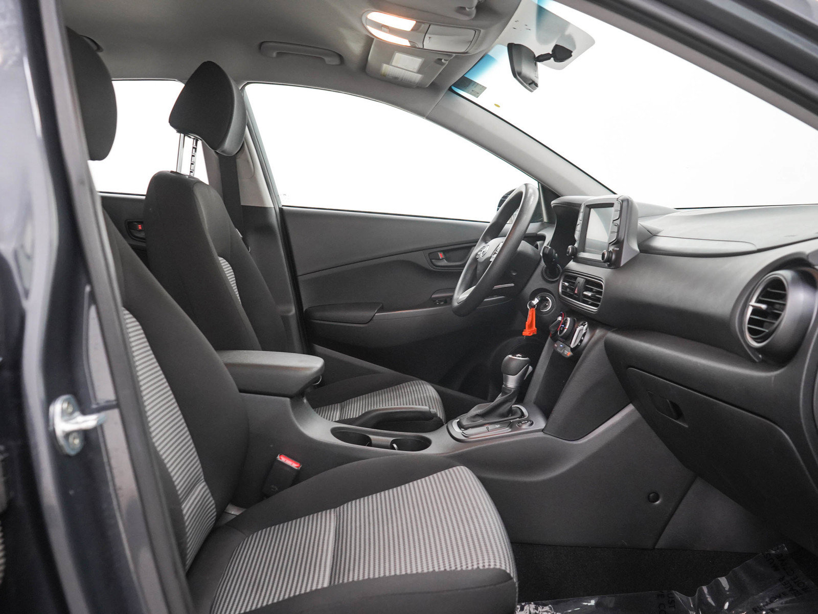 Used 2018 Hyundai Kona SE AWD/4WD image 12