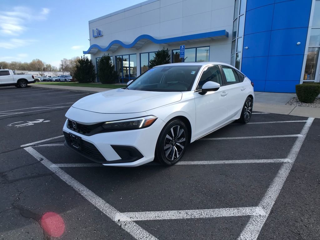 Certified 2022 Honda Civic EX-L image 3