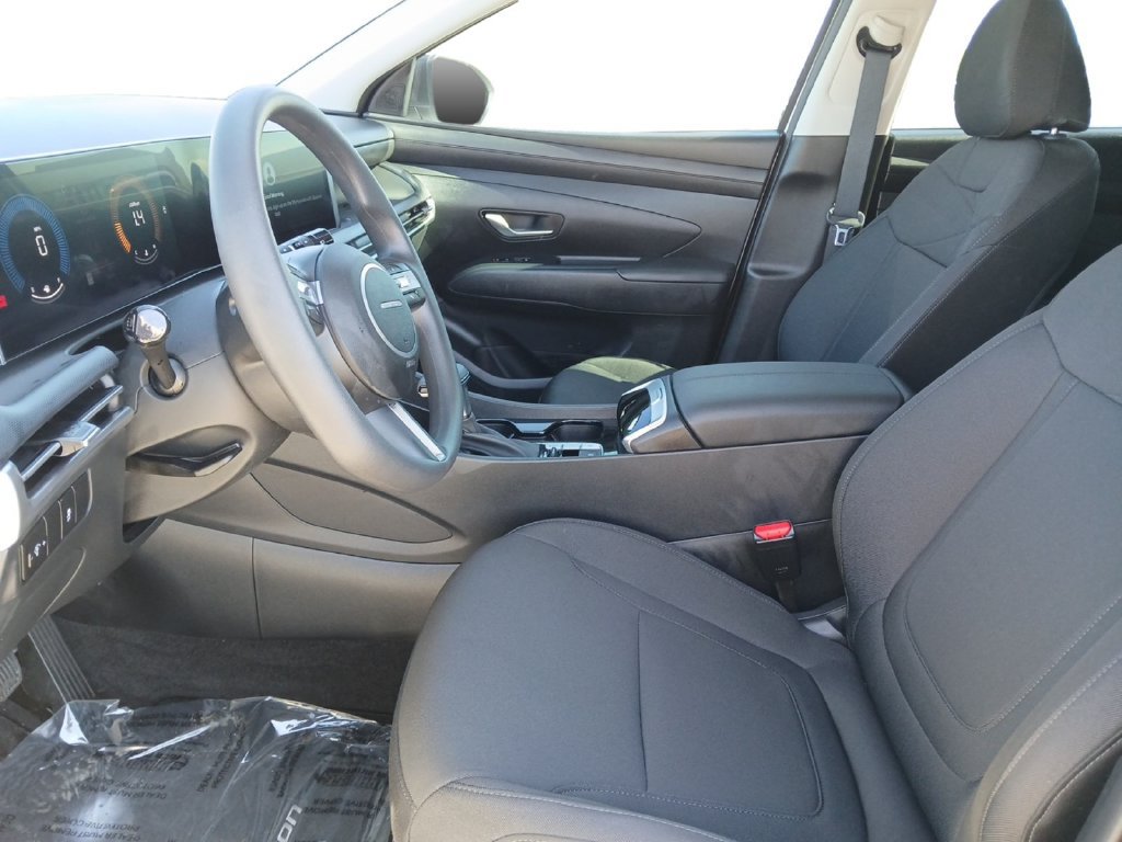 New 2026 Hyundai Tucson SE FWD image 9