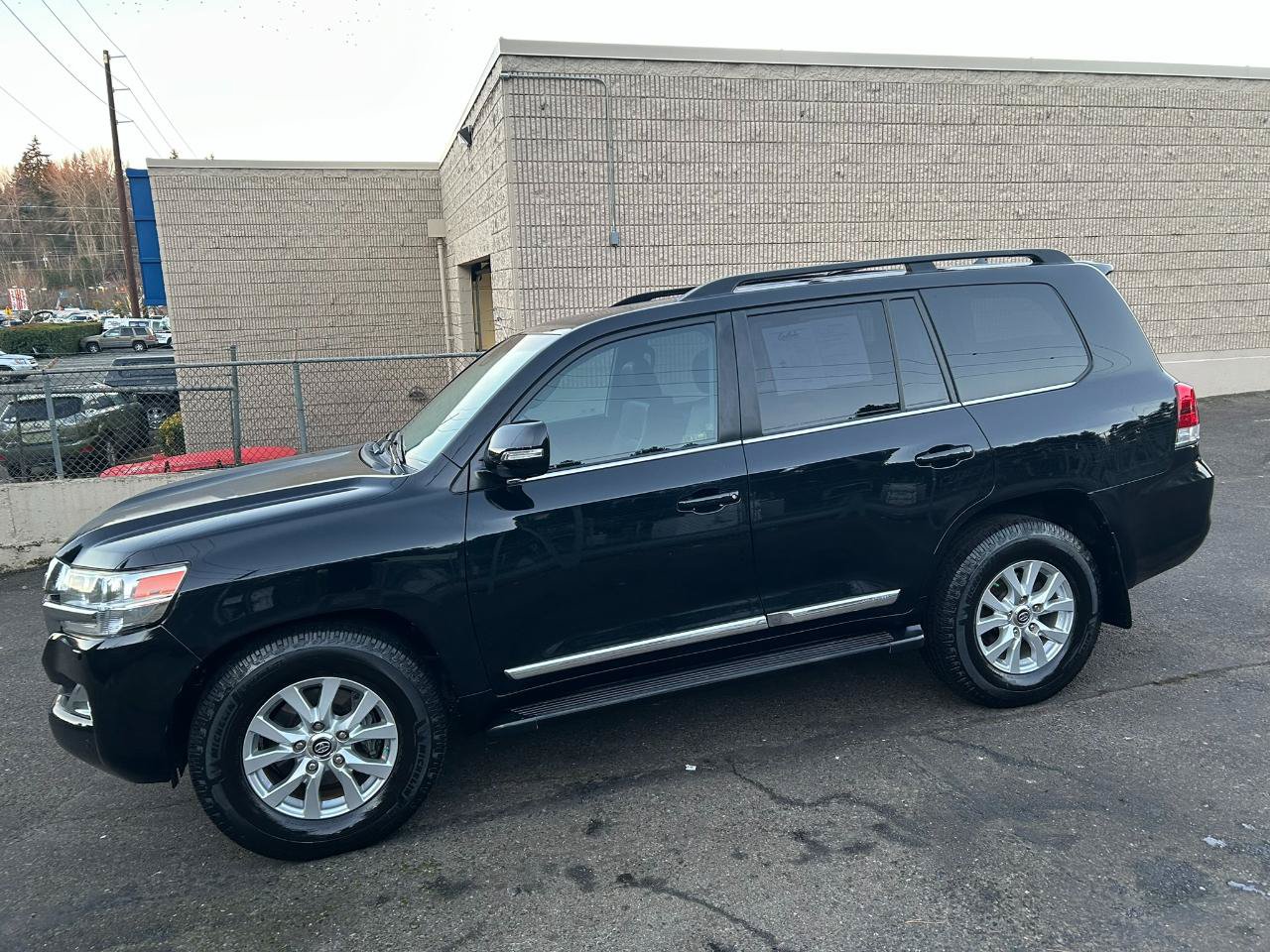 Used 2016 Toyota Land Cruiser AWD/4WD image 8
