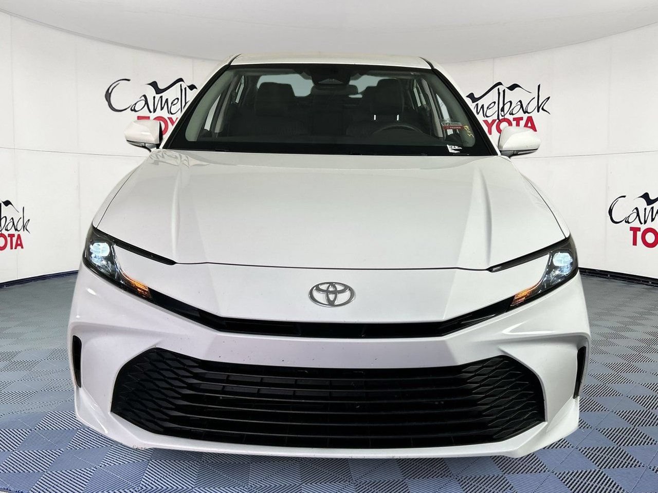 Used 2026 Toyota Camry LE FWD image 2