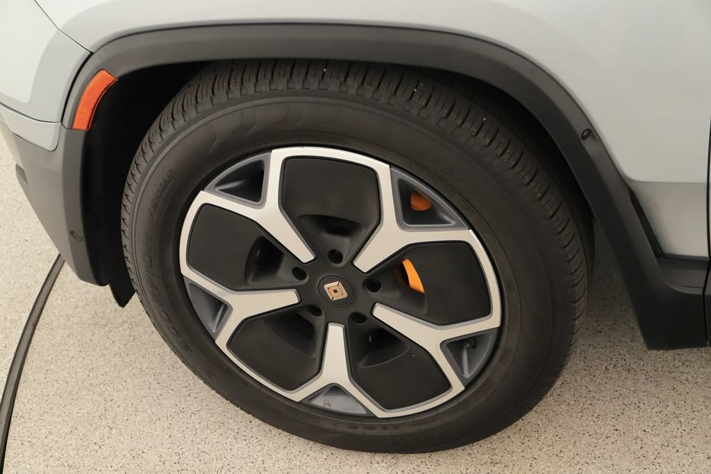 Used 2024 Rivian R1S Adventure AWD/4WD image 36