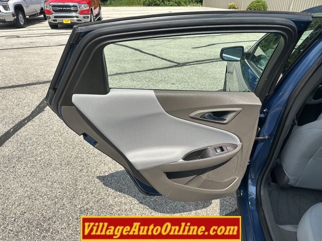 Used 2024 Chevrolet Malibu LS FWD image 27