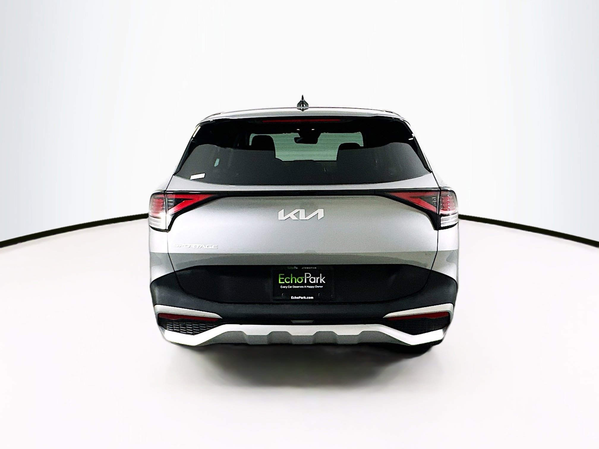 Used 2025 Kia Sportage LX image 7