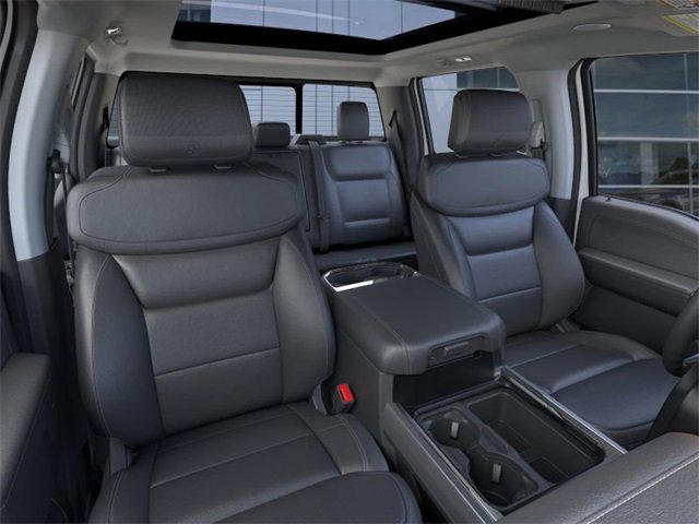 New 2025 Ford F350 Lariat w/ Lariat Ultimate Package image 10