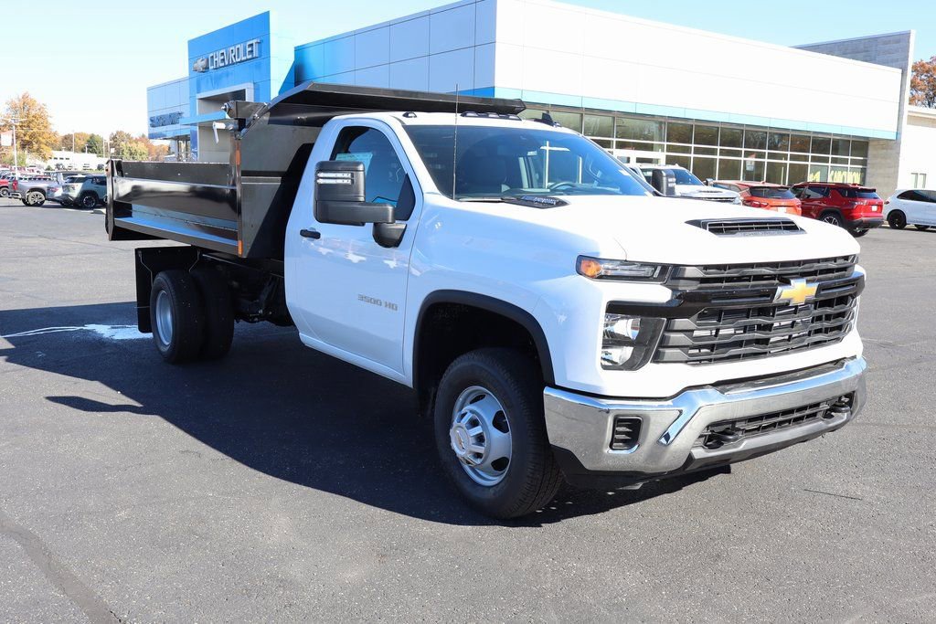 New 2025 Chevrolet Silverado 3500 W/T w/ WT Convenience Package image 2