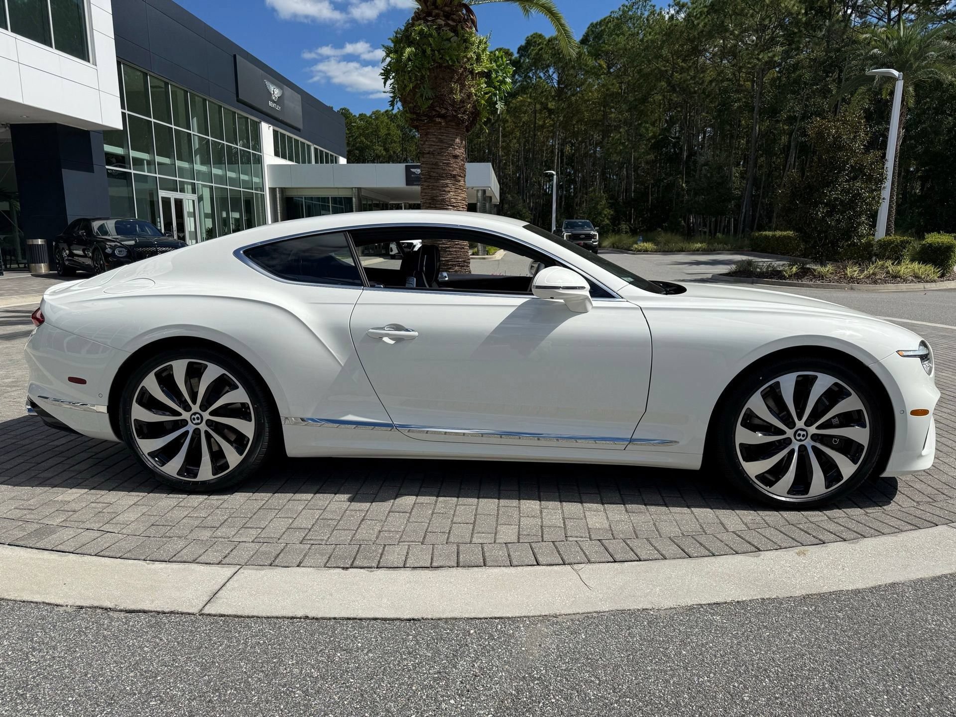 New 2026 Bentley Continental GT AWD/4WD image 5