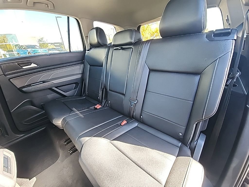 Certified 2023 Volkswagen Atlas SEL image 13