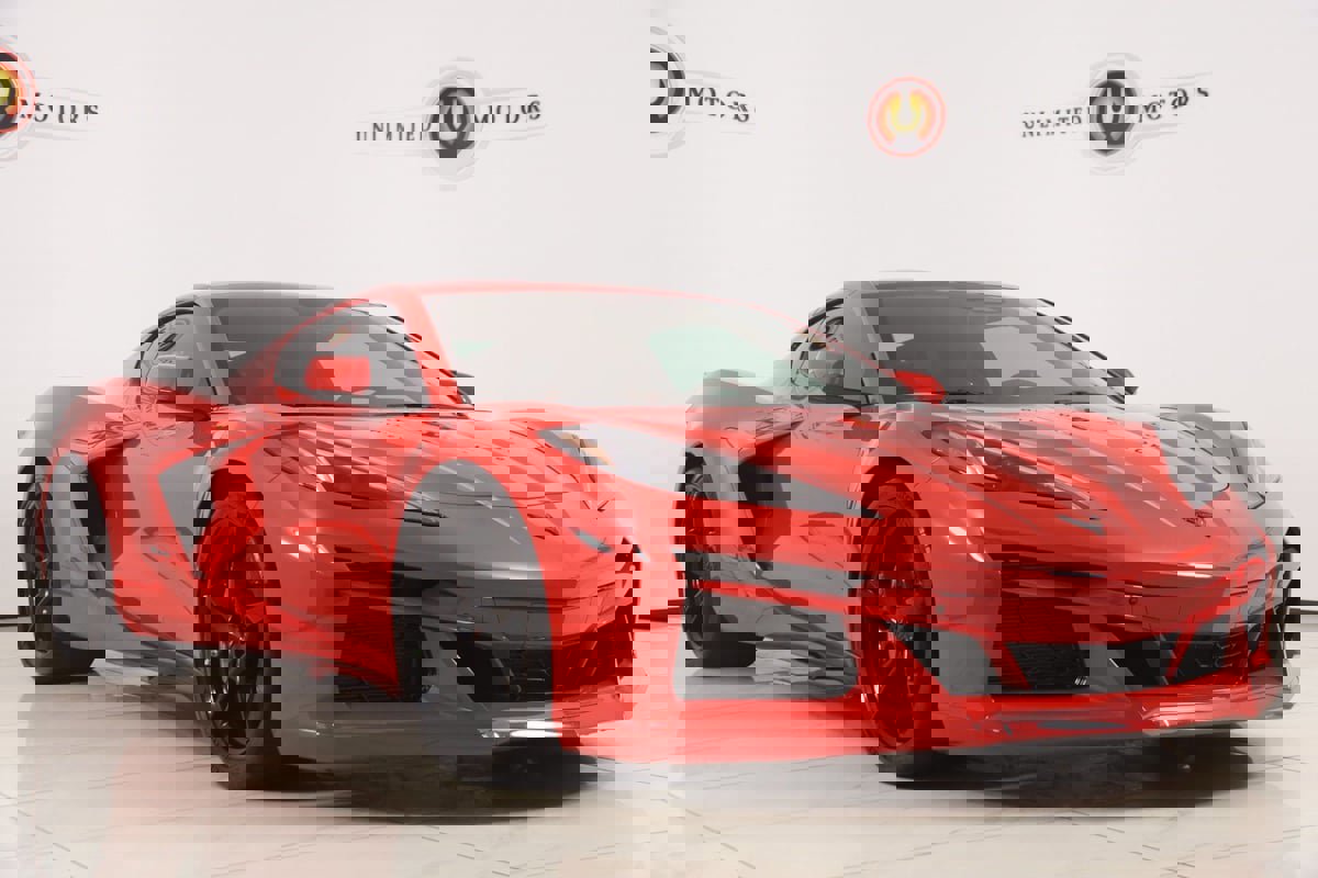 Used 2024 Chevrolet Corvette E-Ray w/ ZER Performance Package image 28