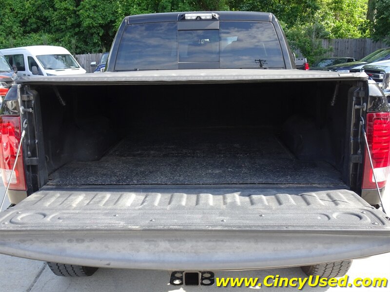 Used 2018 RAM 2500 Laramie w/ Sport Appearance Group AWD/4WD image 33