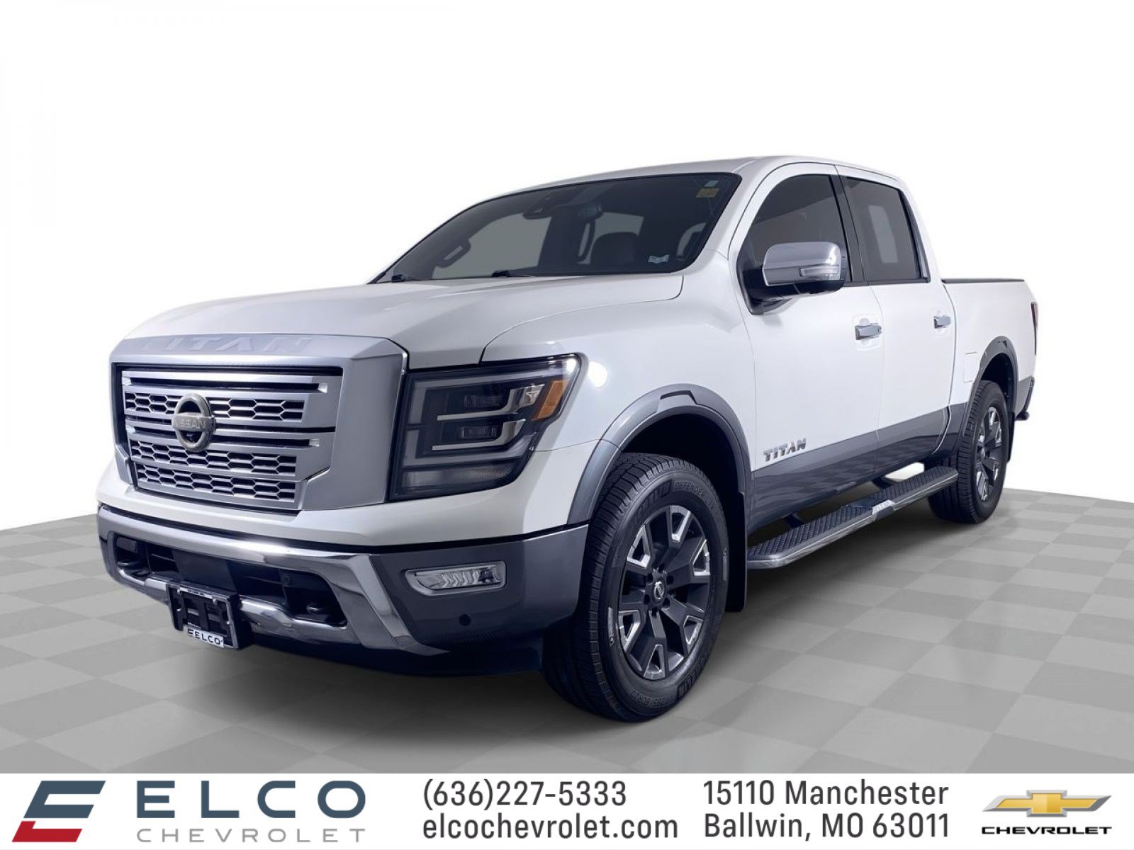 Used 2022 Nissan Titan Platinum Reserve w/ Moonroof Package AWD/4WD image 1