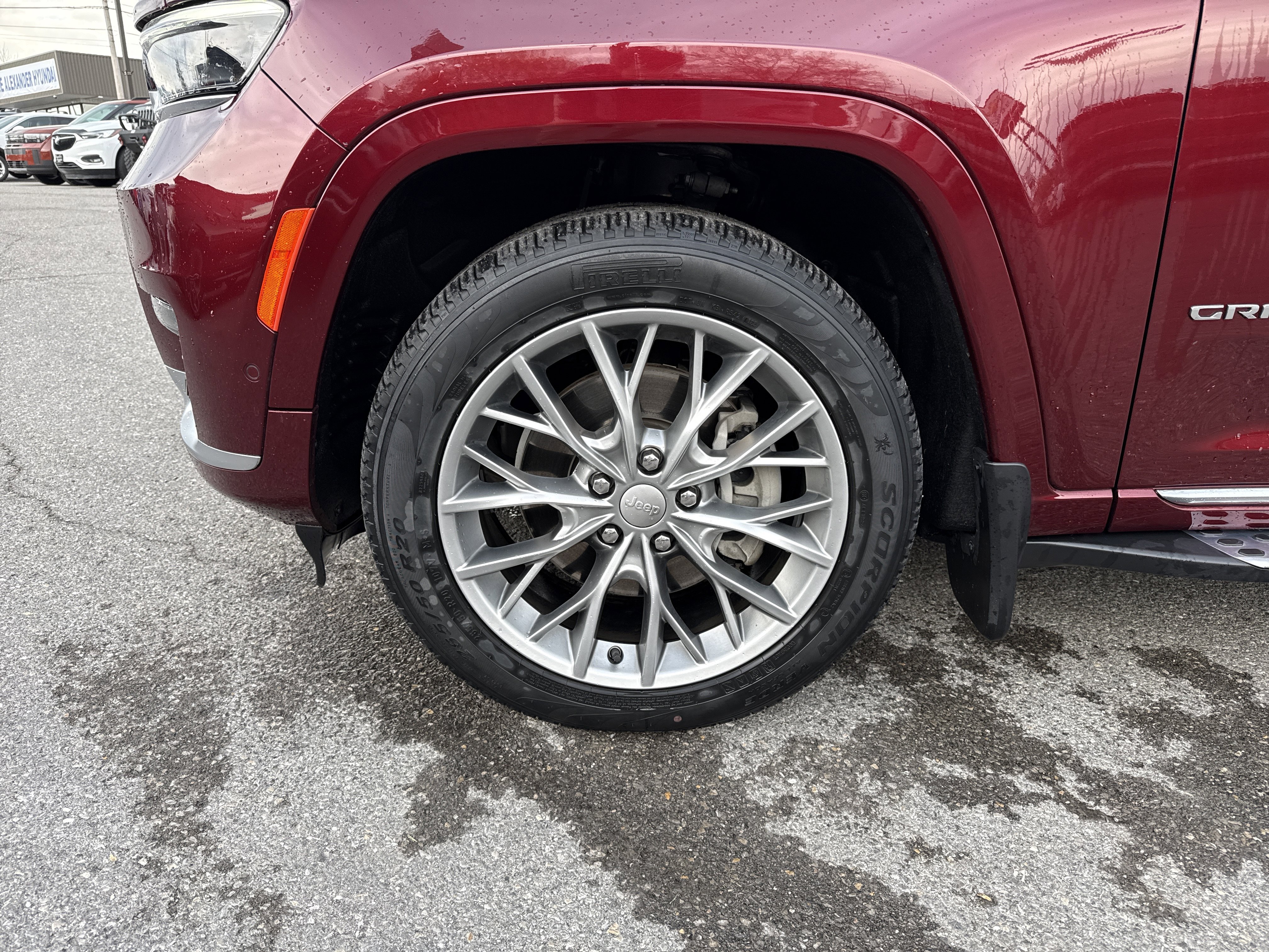 Used 2022 Jeep Grand Cherokee L Summit w/ Advanced Protech Group IV image 10