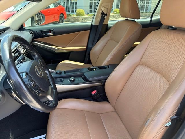 Used 2016 Lexus IS 200t w/ Premium Package RWD image 9
