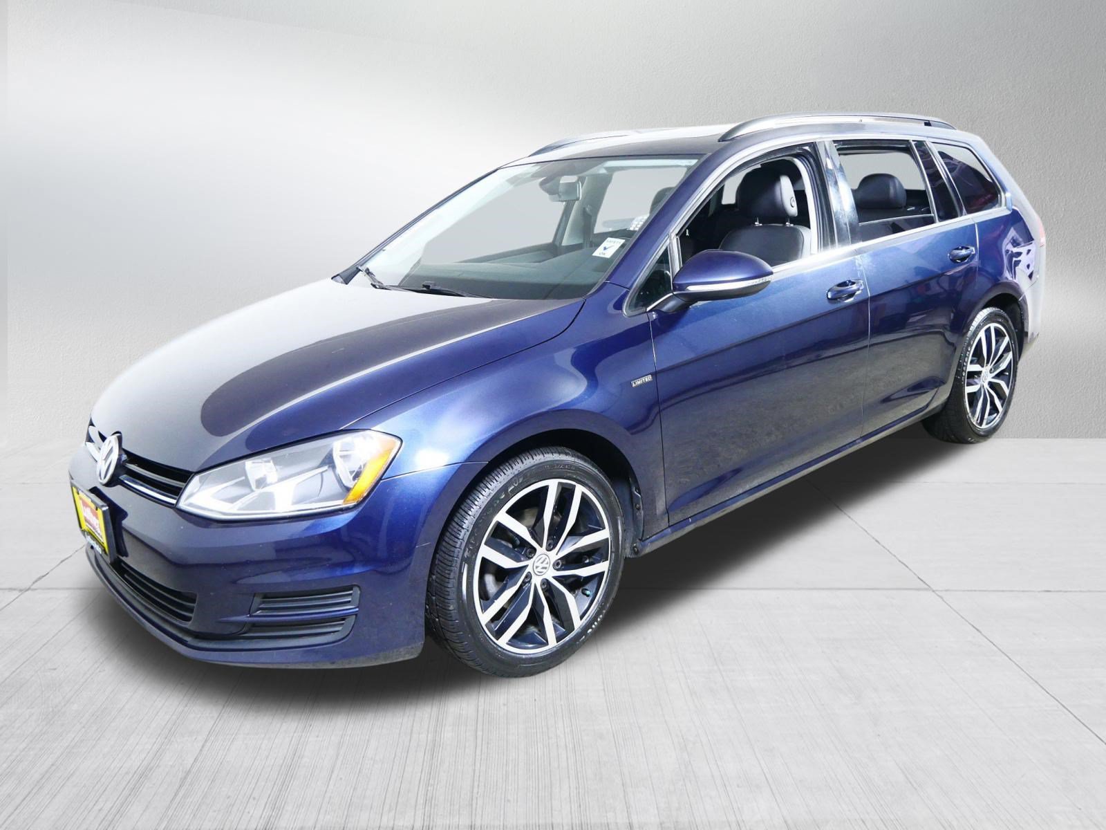 Used 2016 Volkswagen Golf Limited Edition FWD image 3
