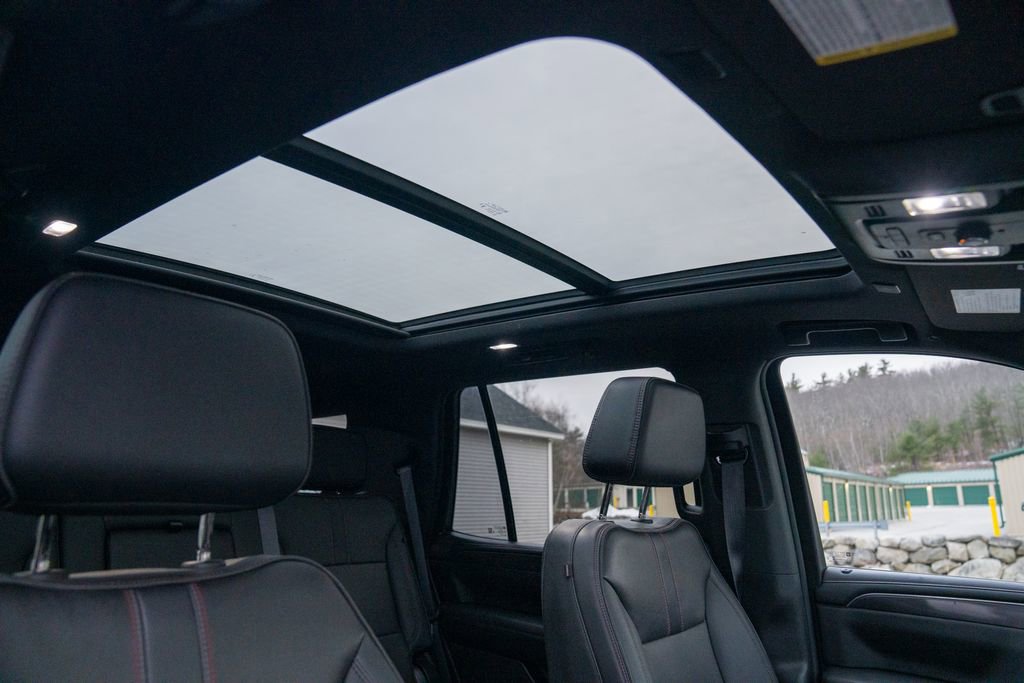 Used 2023 Chevrolet Tahoe RST image 13