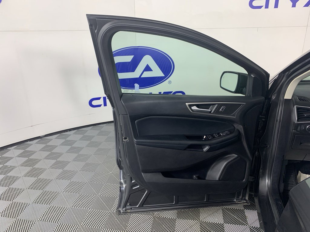 Used 2017 Ford Edge SEL w/ Equipment Group 201A image 14