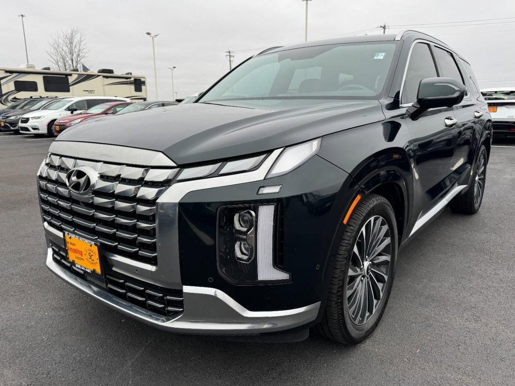 Used 2023 Hyundai Palisade Calligraphy image 8
