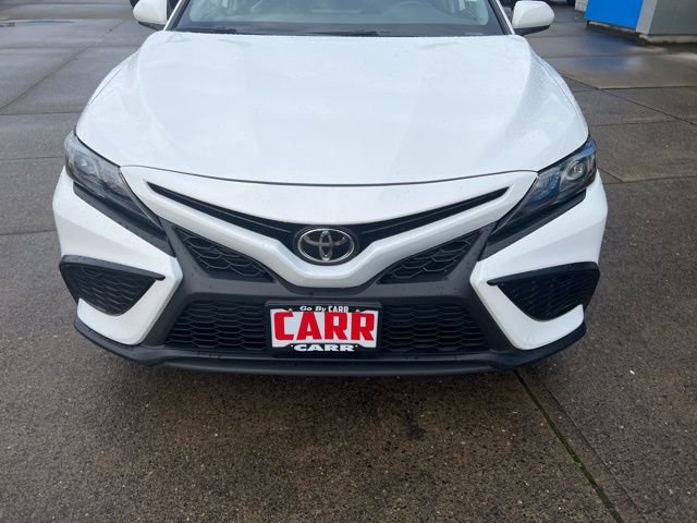 Used 2024 Toyota Camry SE image 15