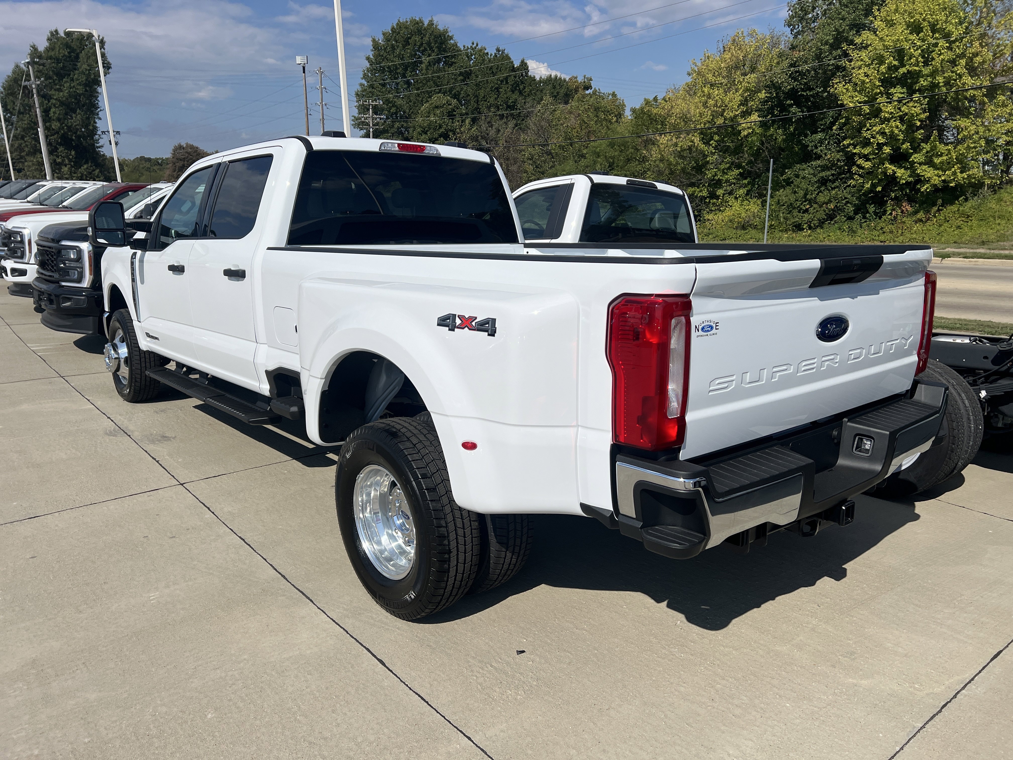 New 2026 Ford F350 XLT image 3