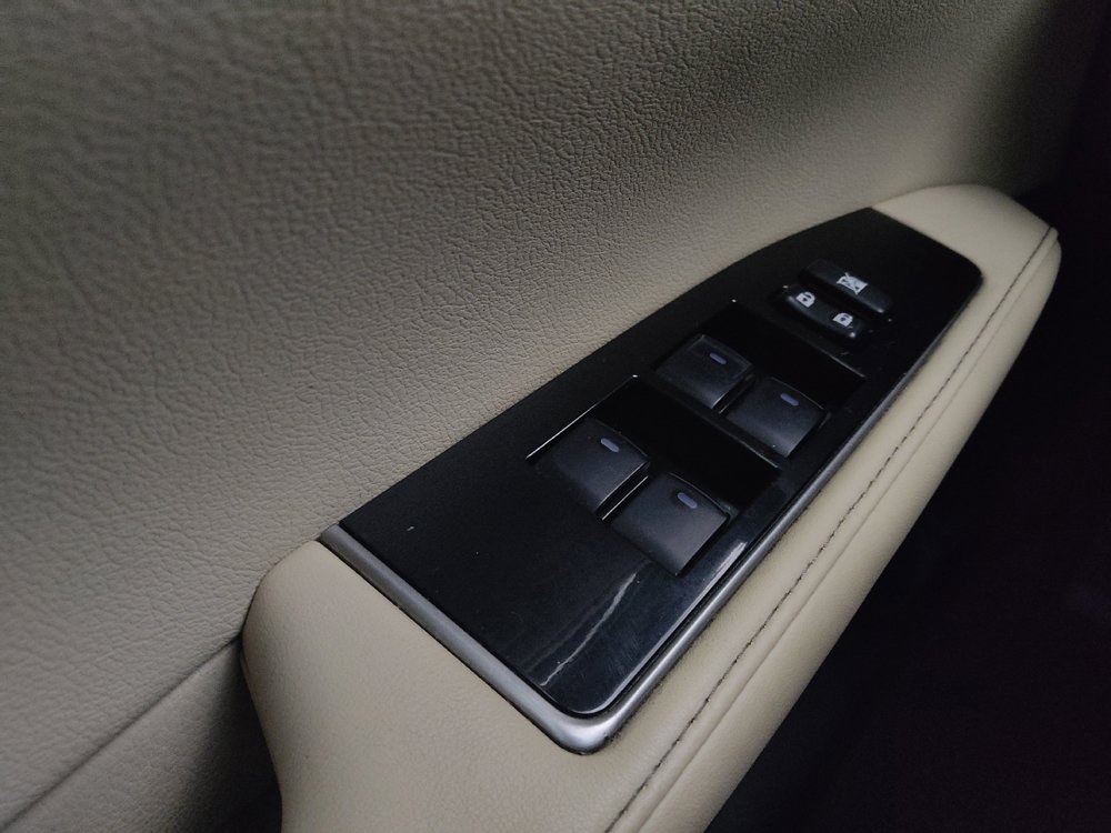 Used 2017 Lexus ES 350 w/ Accessory Package 2 FWD image 27