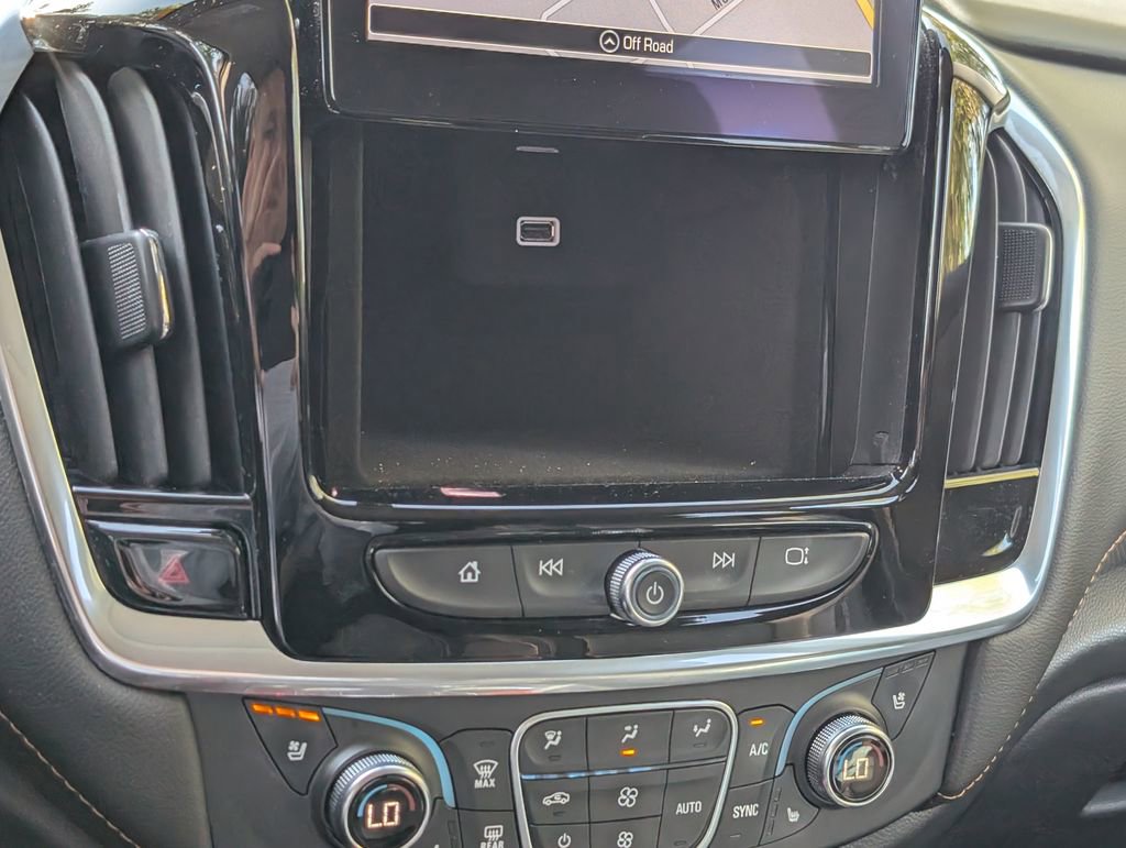 Used 2019 Chevrolet Traverse Premier w/ Redline Edition FWD image 44