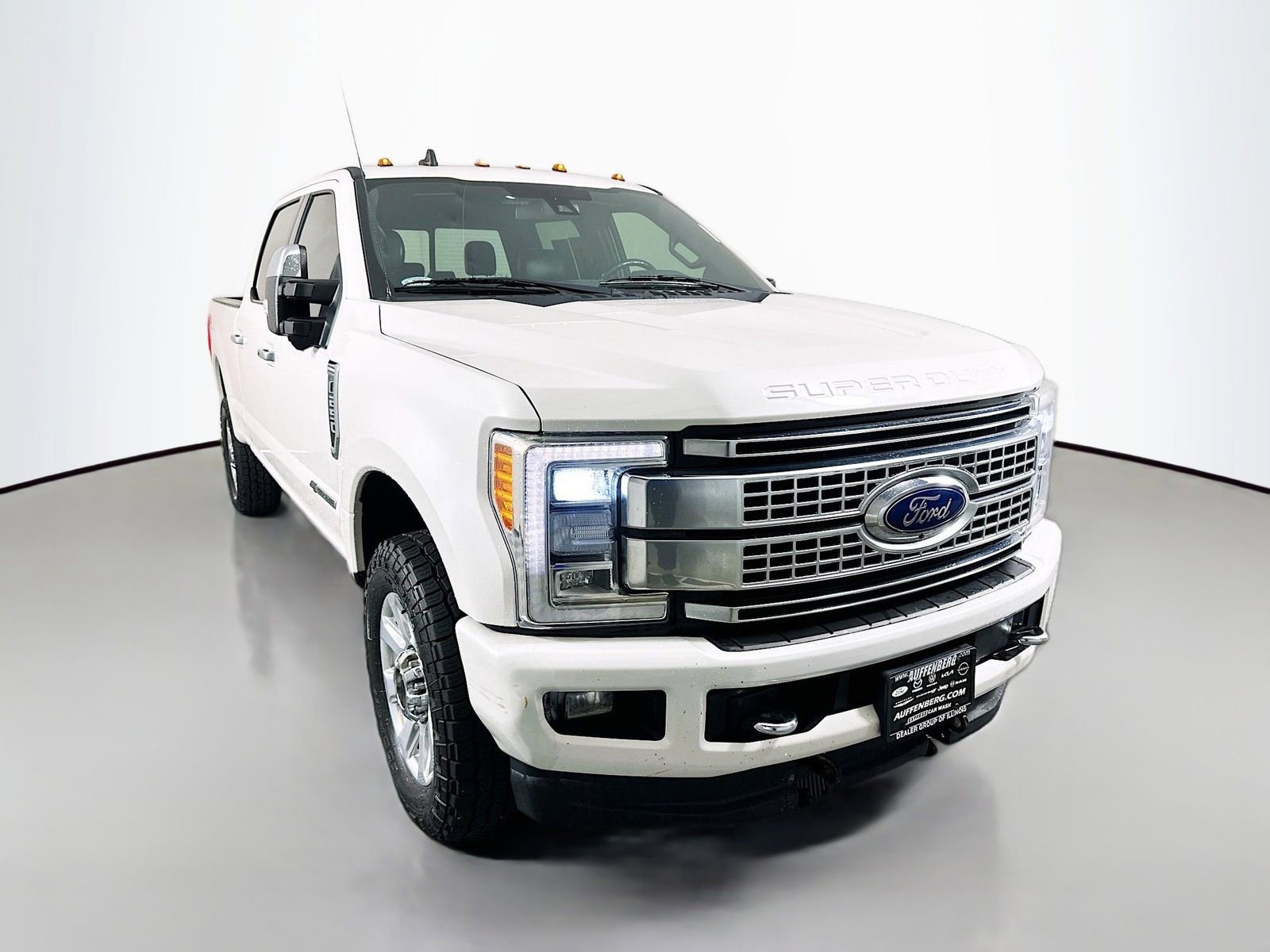 Used 2019 Ford F250 Platinum w/ Platinum Ultimate Package AWD/4WD video 1