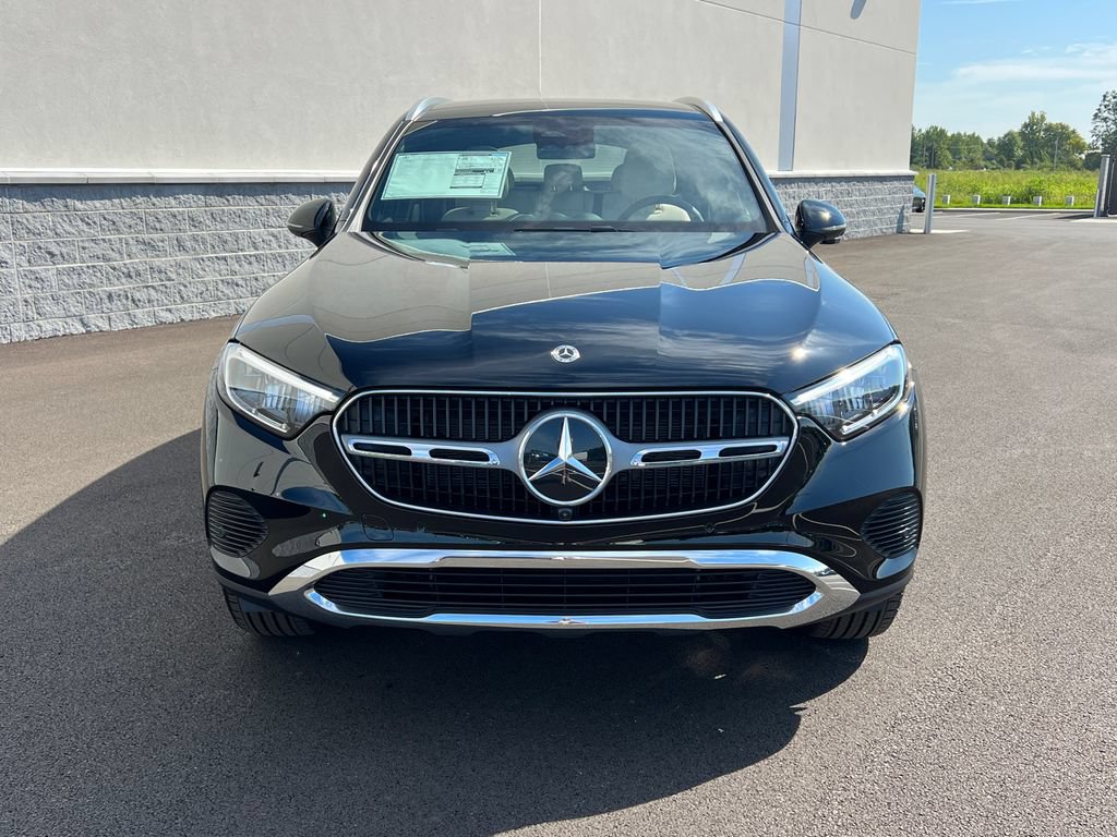 New 2027 Mercedes-Benz GLC 300 4MATIC image 3