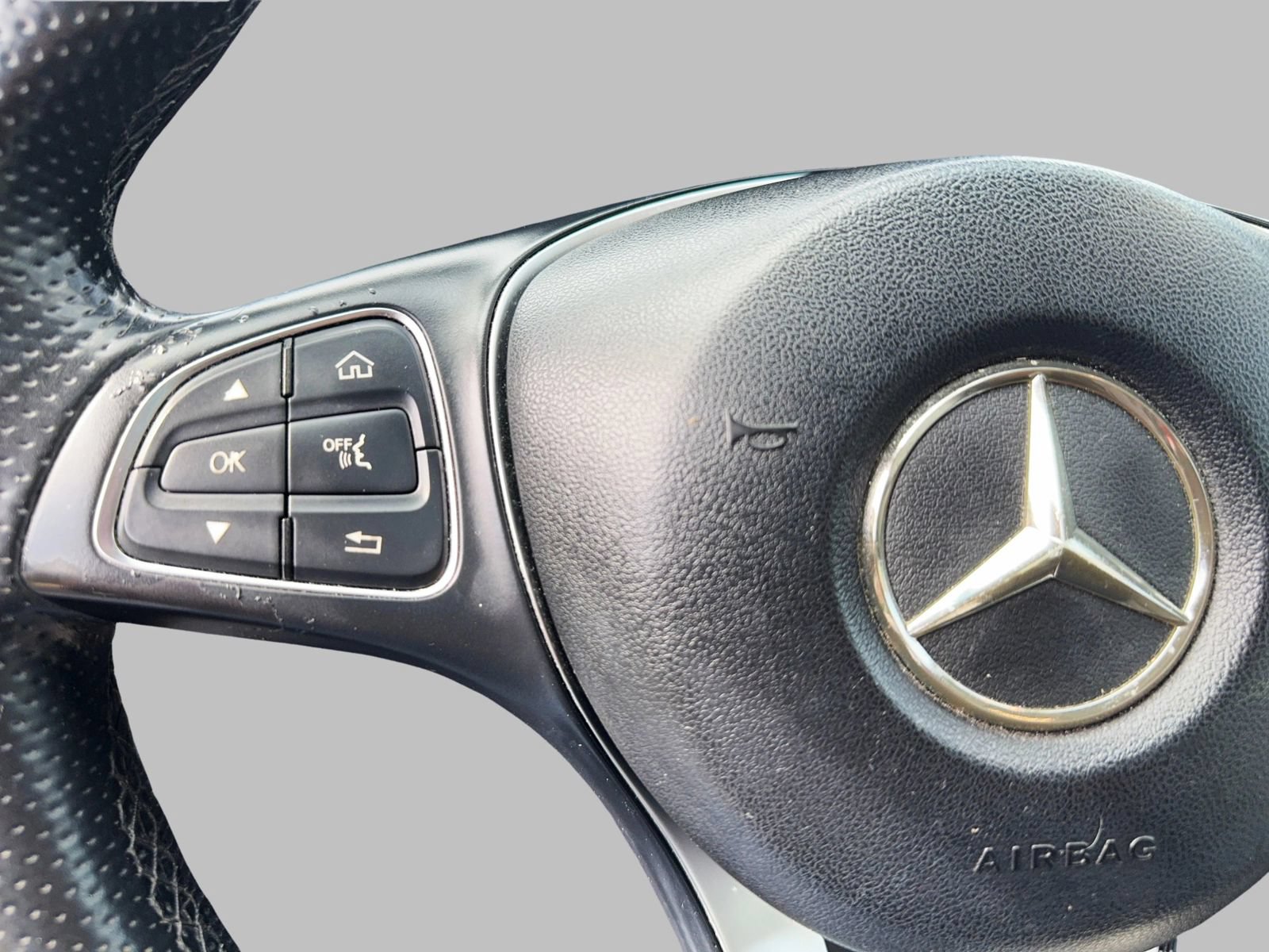 Used 2015 Mercedes-Benz C 300 4MATIC Sedan image 18