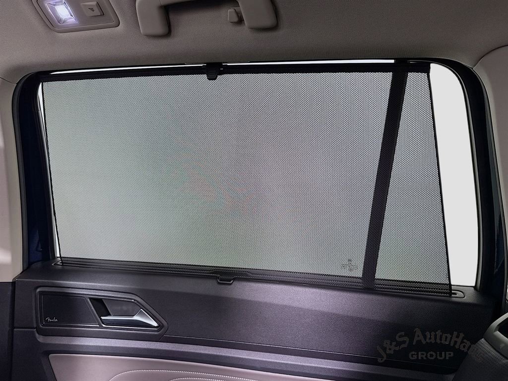 Used 2021 Volkswagen Atlas SEL Premium image 32