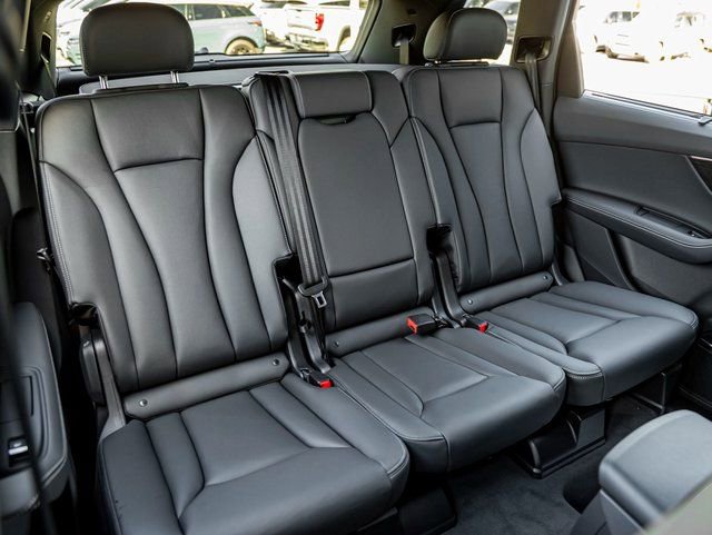 New 2026 Audi Q7 3.0T Premium Plus image 23