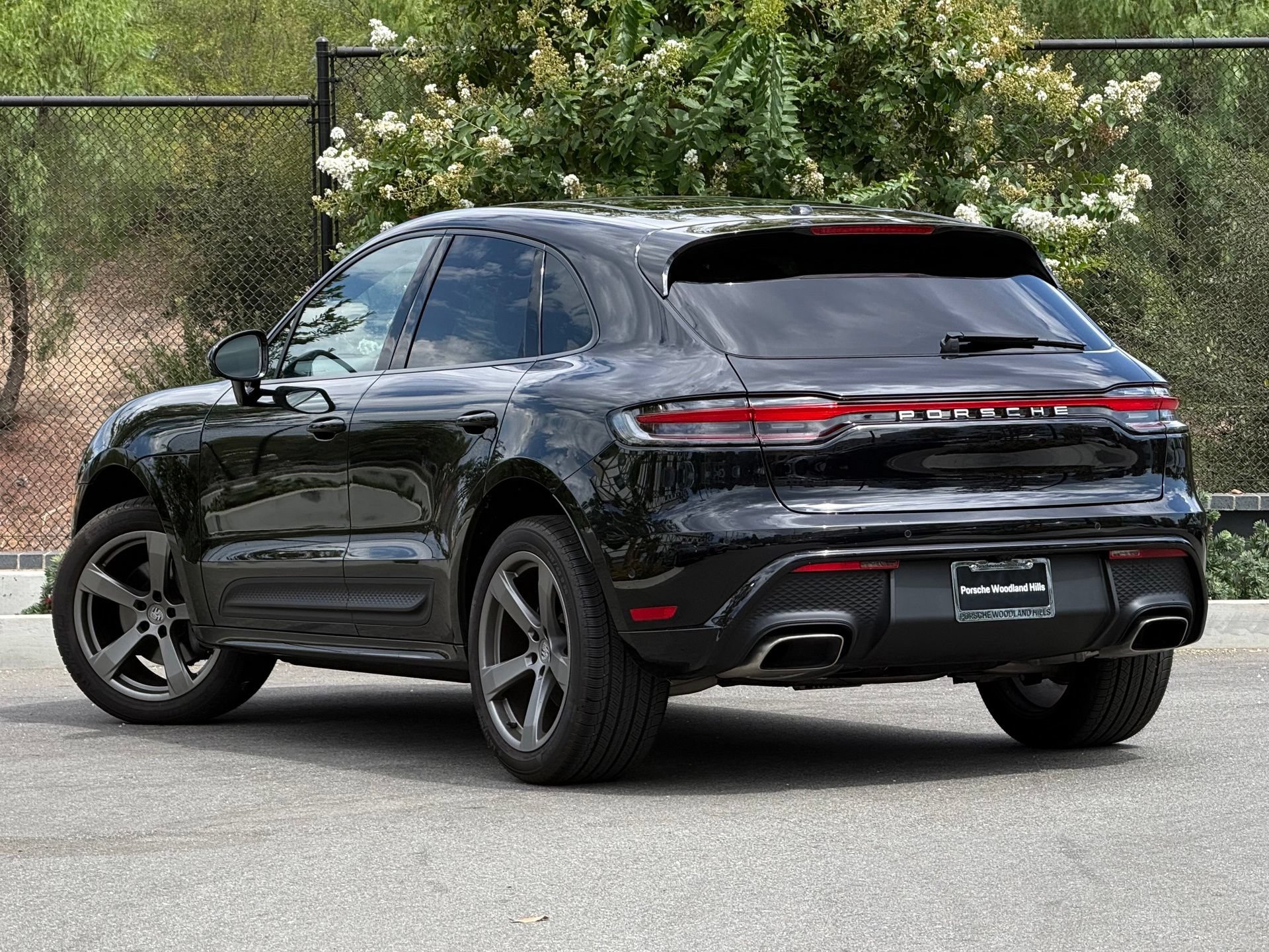 New 2025 Porsche Macan AWD/4WD image 3