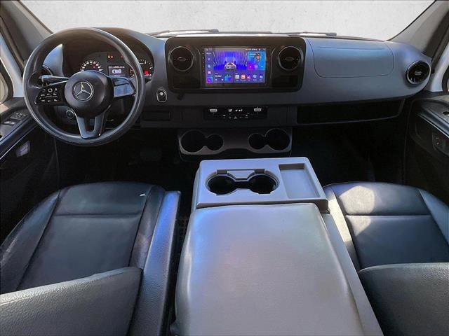 Used 2020 Mercedes-Benz Sprinter 2500 image 16