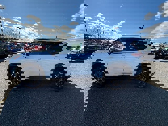 New 2026 Nissan Rogue SV image 8