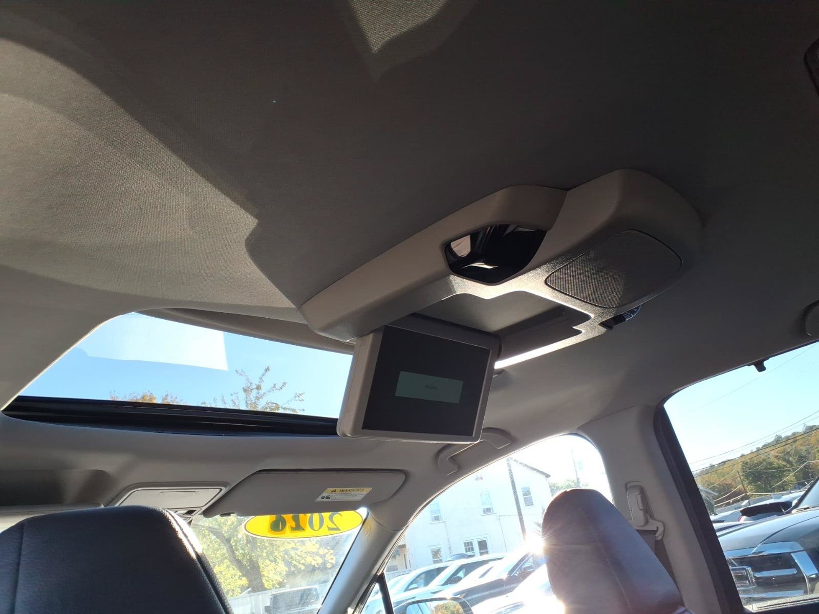 Certified 2021 Honda Pilot Touring image 17