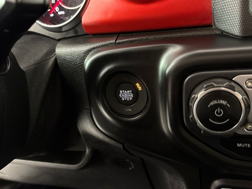 Used 2020 Jeep Gladiator Rubicon AWD/4WD image 34