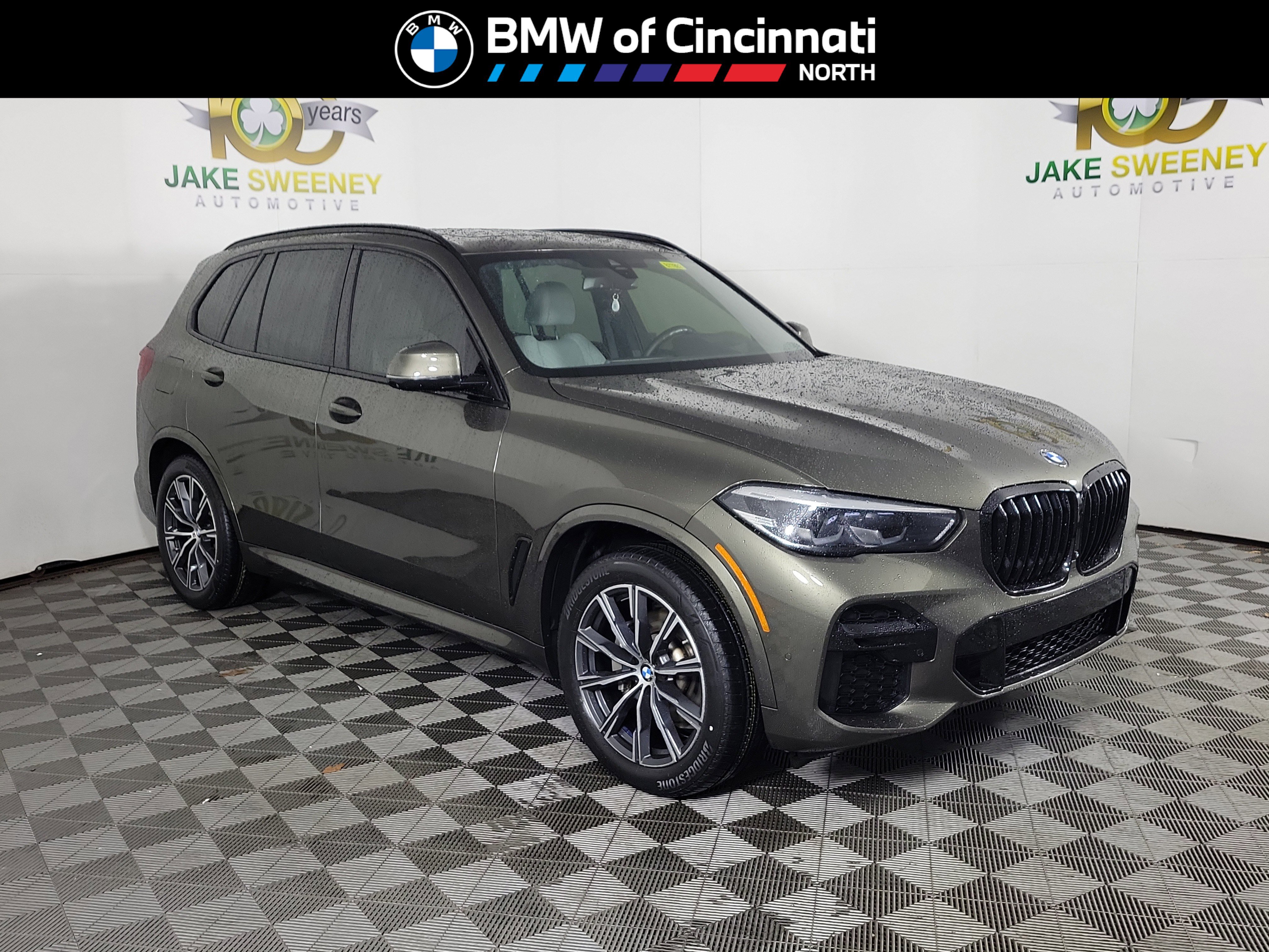 Certified 2023 BMW X5 xDrive40i w/ M Sport Package image 1