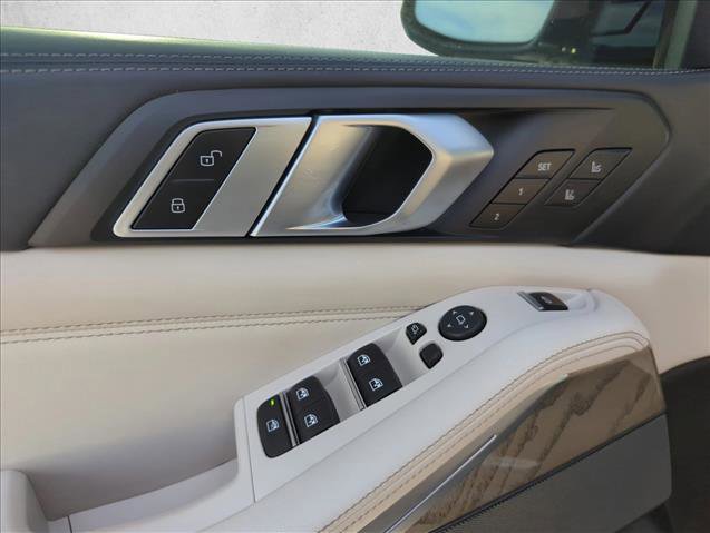 Used 2020 BMW X5 sDrive40i w/ M Sport Package image 10