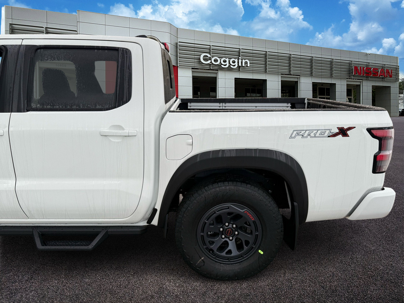 New 2026 Nissan Frontier Pro-X image 4