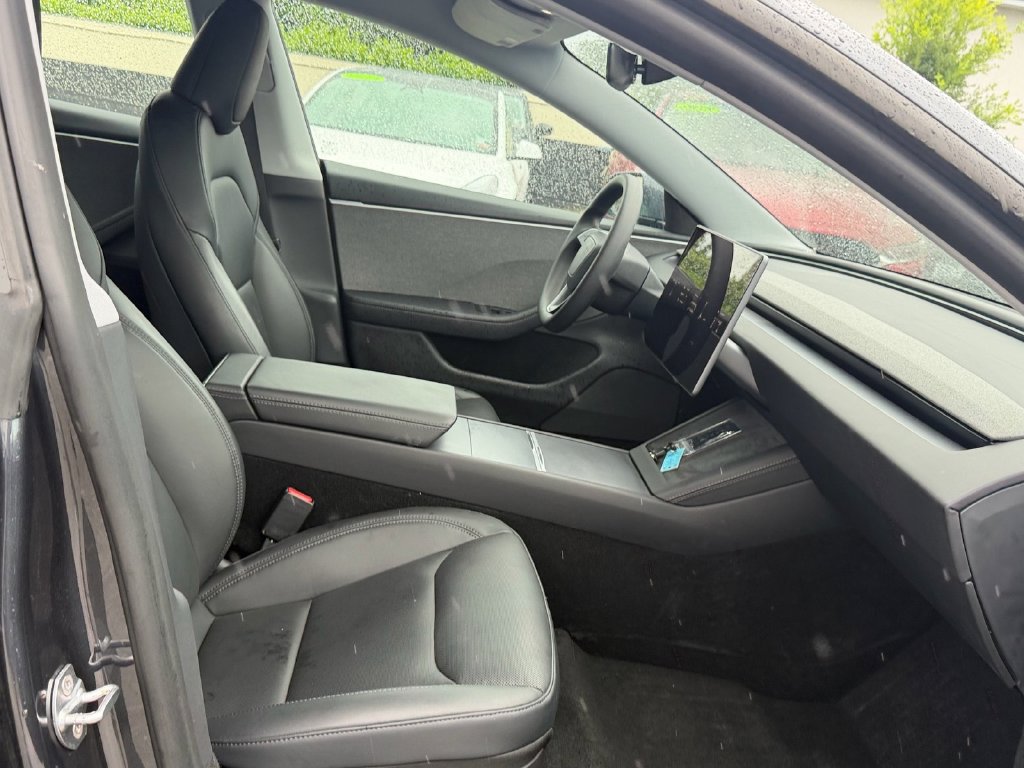 Used 2025 Tesla Model 3 RWD image 15