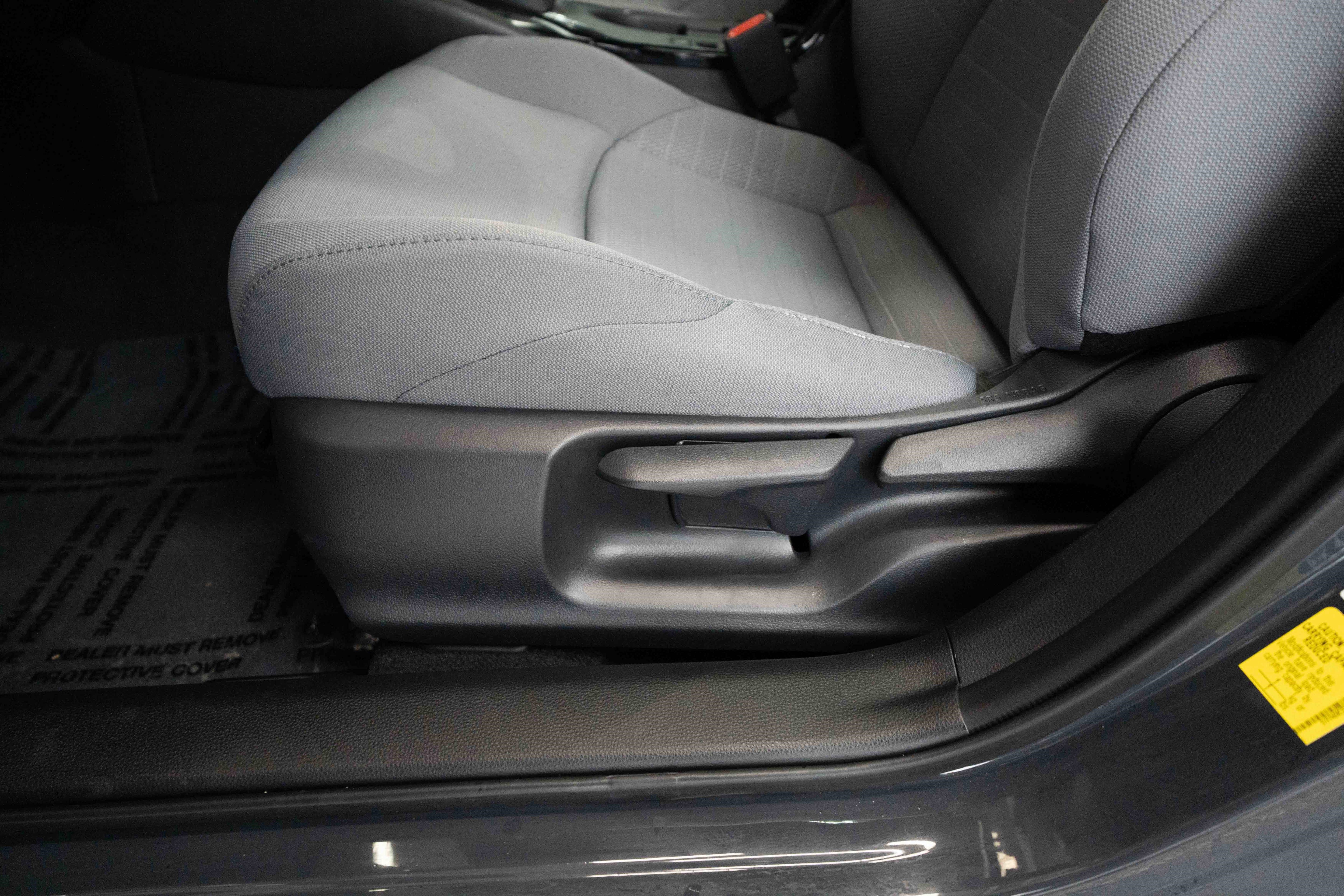 Certified 2025 Toyota Corolla SE w/ SE Premium Package image 13