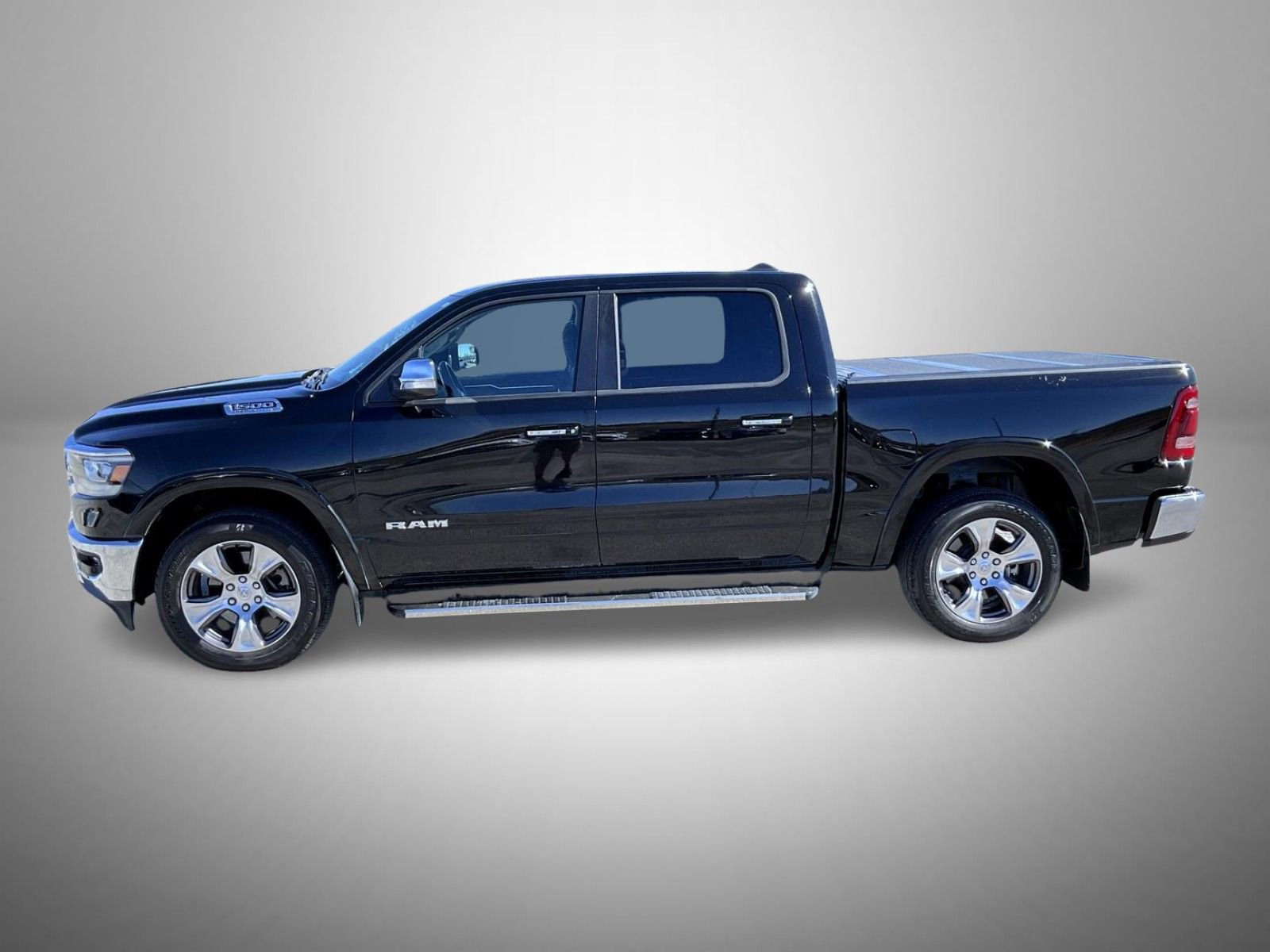 Used 2021 RAM 1500 Laramie AWD/4WD image 8