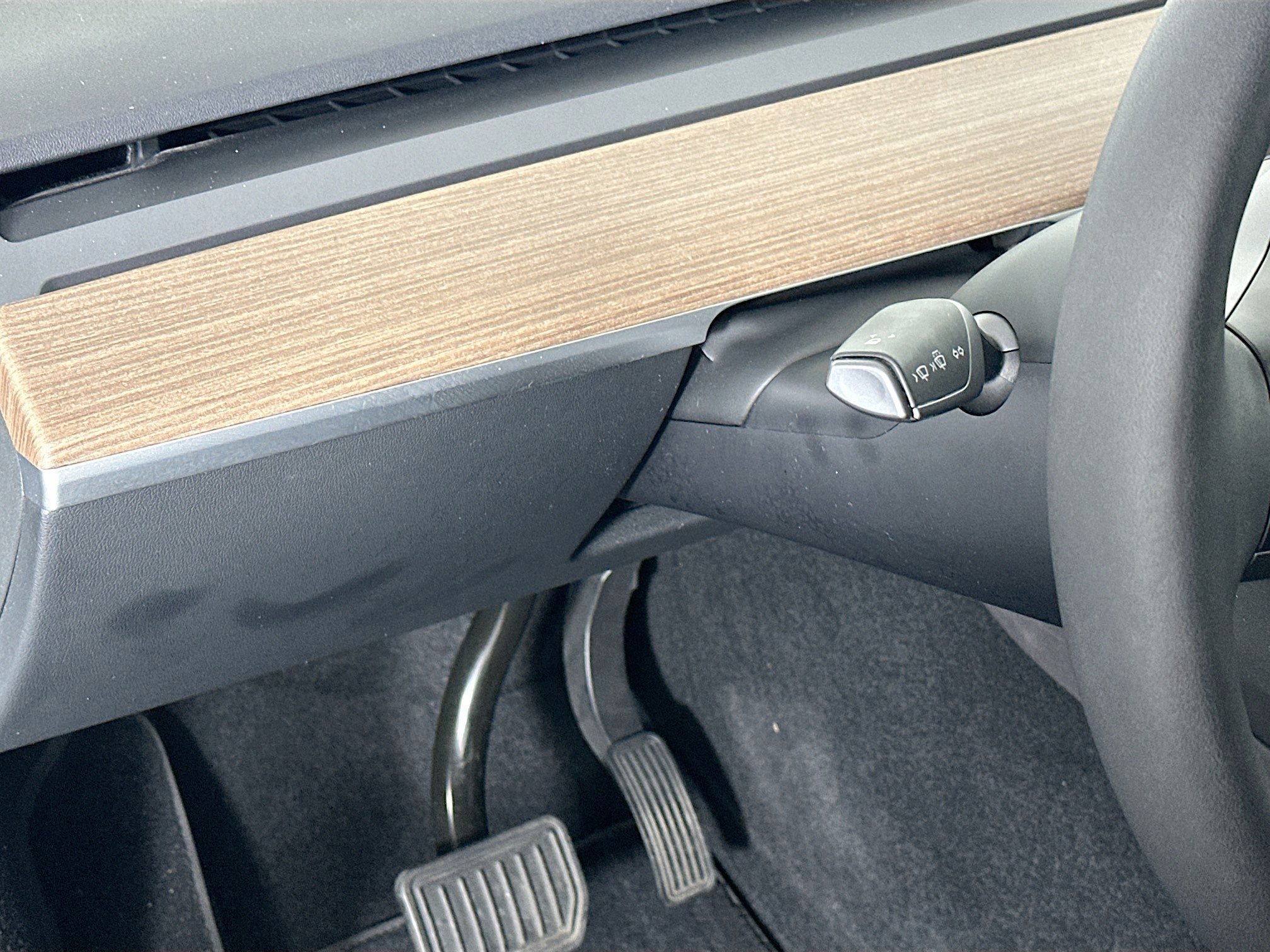 Used 2023 Tesla Model Y Long Range image 16