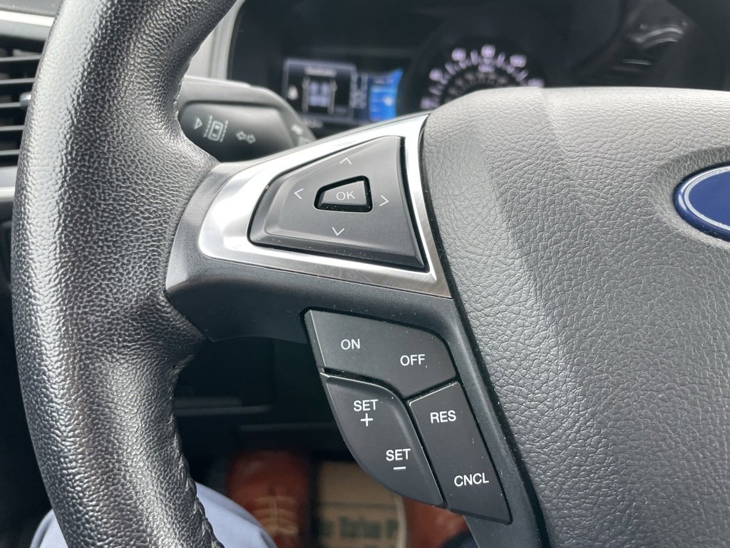 Used 2023 Ford Edge SEL image 19